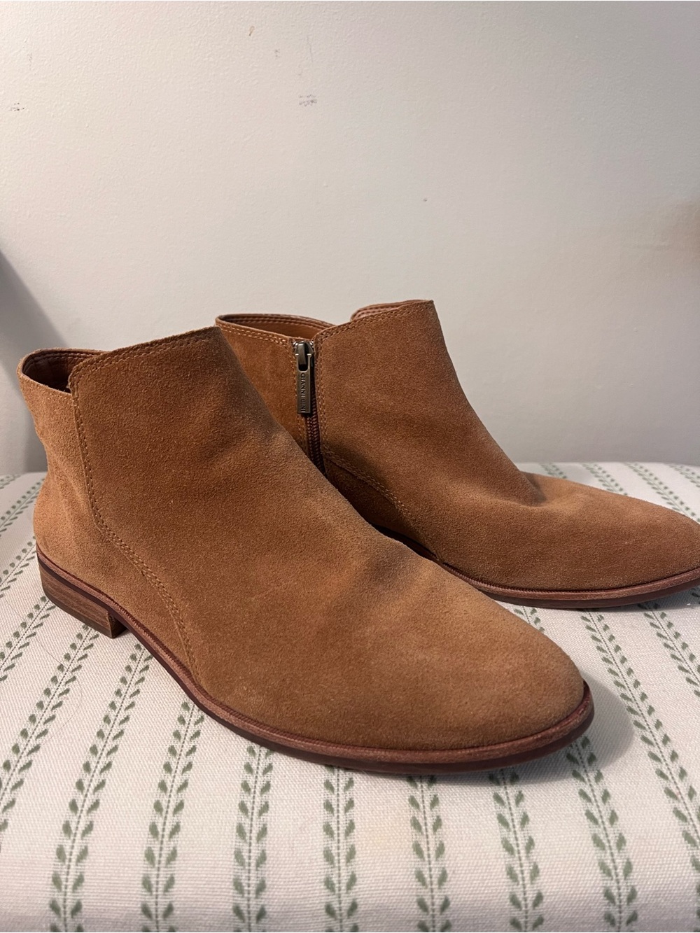 Women’s Suede Ankle Boots in Tan